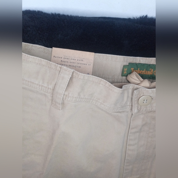 Timberland size 34 Cream Shorts - Picture 6 of 11
